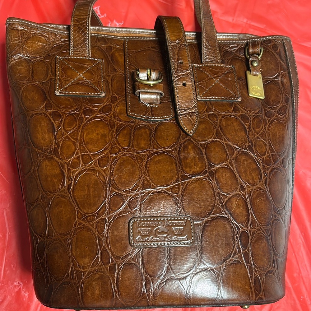 Dooney & Bourke Brown Leather Bucket Tote Bag great condition